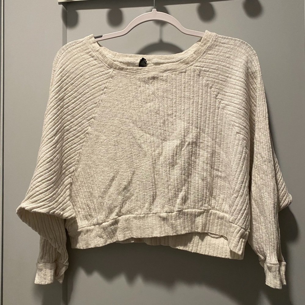 Alya Cream Cropped Sweater